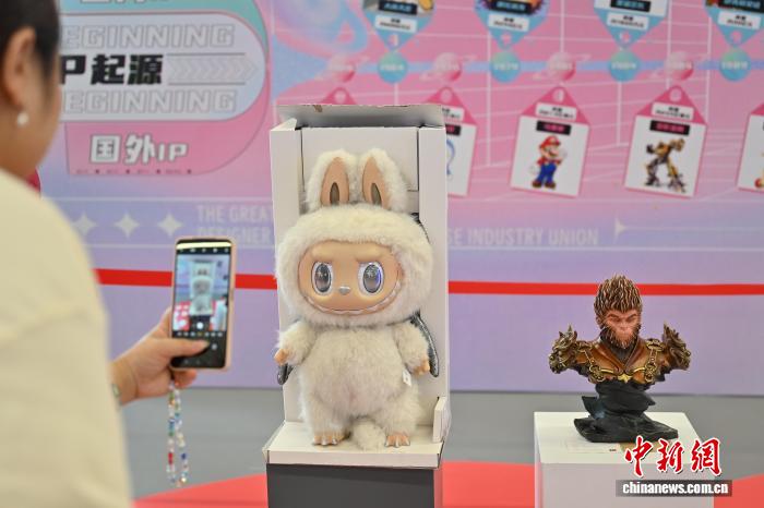 活況を呈する「第15回中国国際映画アニメ版権保護・貿易博覧会」　広東省