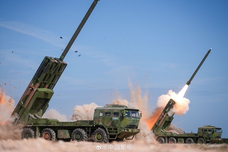 東部戦区が実弾射撃訓練を高画質画像で公開