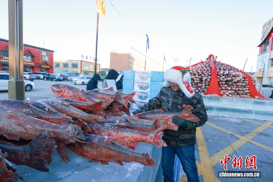 冬の漁シーズン到来　吉林省大安