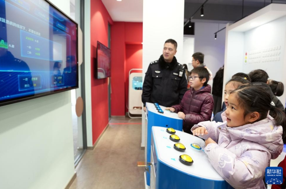 小学生を対象とした冬休みの学童保育クラスが開講　上海市