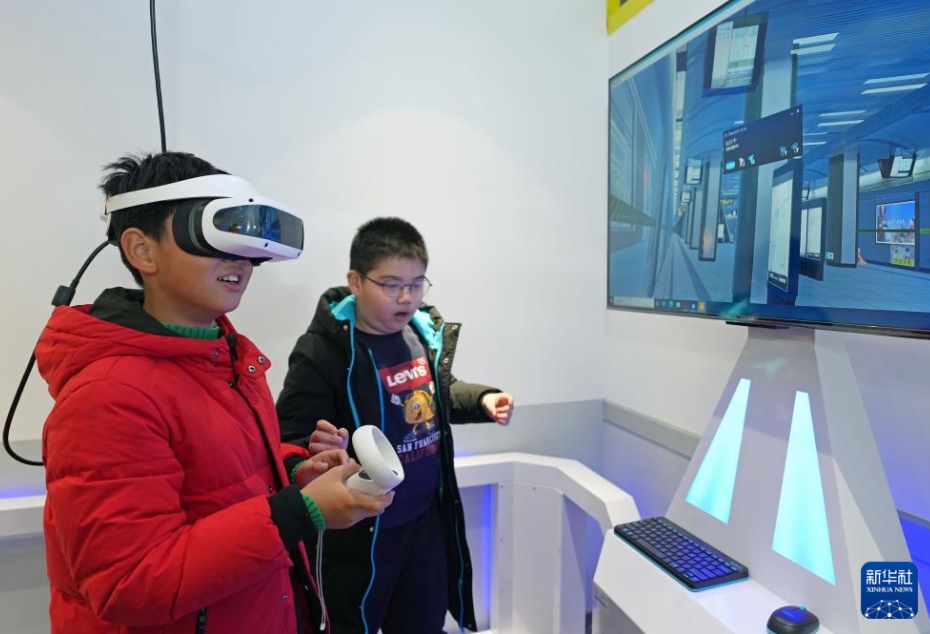 小学生を対象とした冬休みの学童保育クラスが開講　上海市