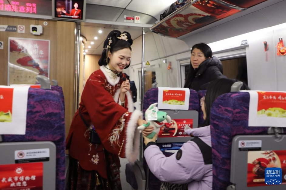 「高速鉄道移動博物館」列車G848号の運行スタート　甘粛省