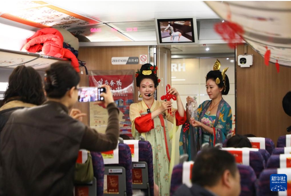 「高速鉄道移動博物館」列車G848号の運行スタート　甘粛省