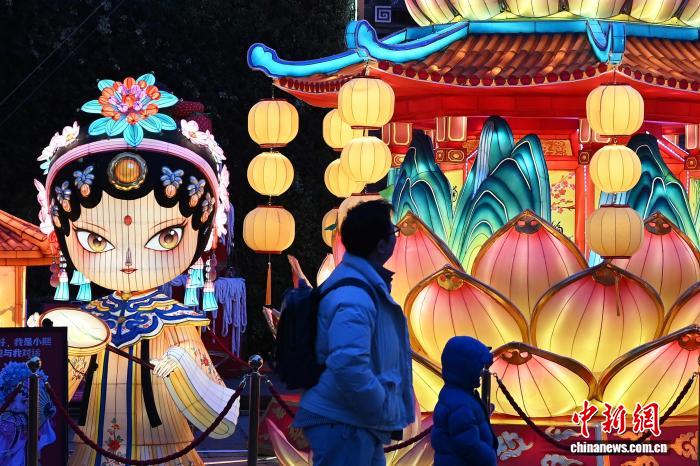 城南の路地に漂う濃厚な春節ムード　江蘇省南京