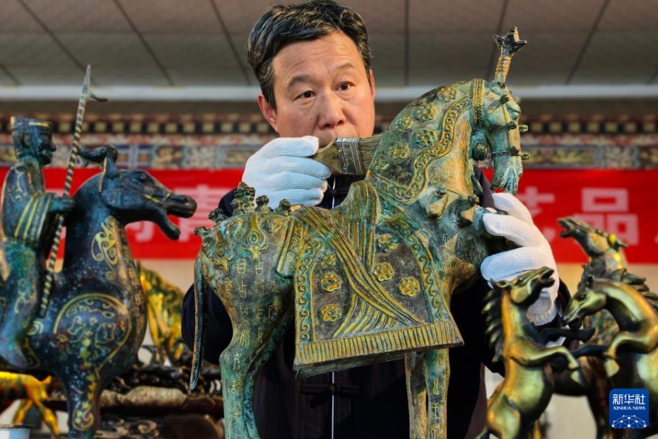 干支の馬を産業振興の追い風に　河南省洛陽