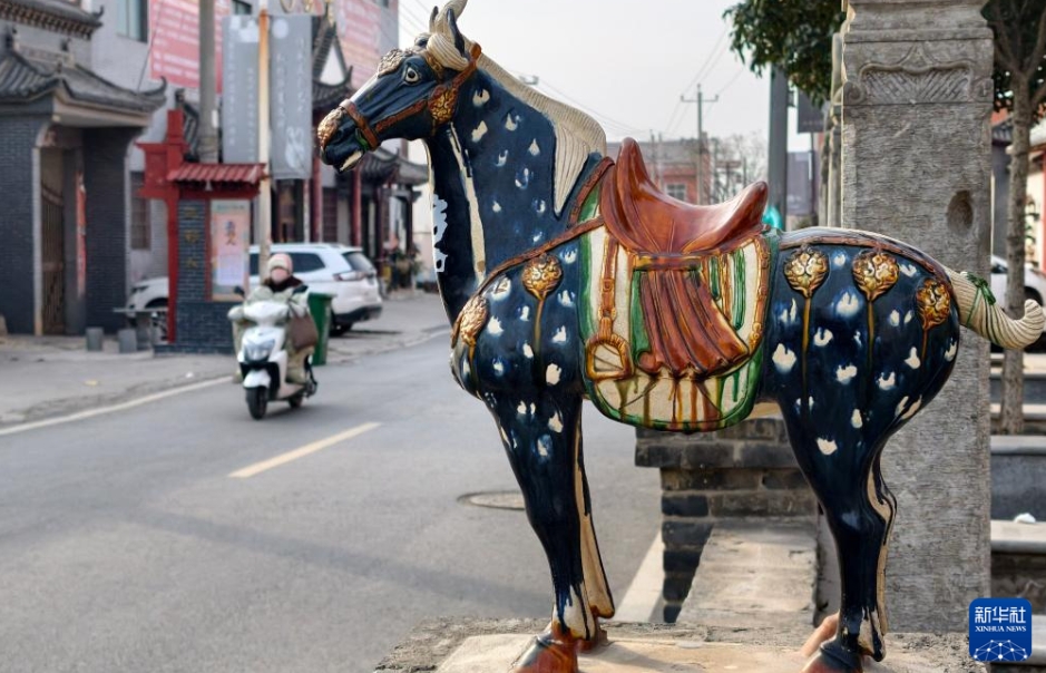 干支の馬を産業振興の追い風に　河南省洛陽