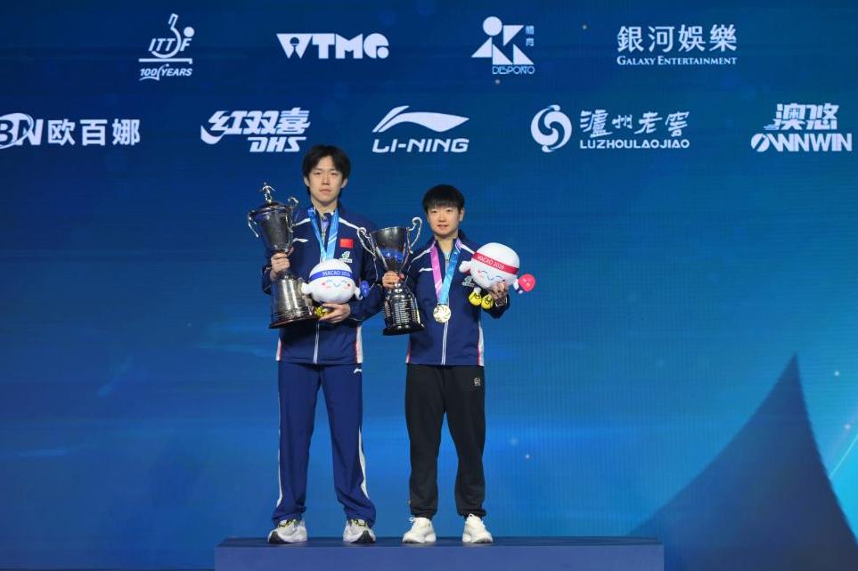 卓球シングルスの国際大会 孫穎莎が3連覇、王楚欽が初優勝