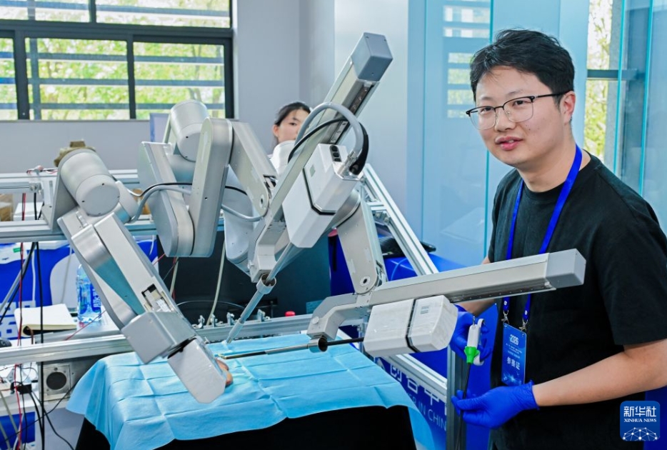「創客中国」スマートバイオニックロボット中小企業創新起業コンテスト決勝が開幕　重慶
