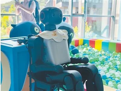 ロボットが「幼稚園」に入園！？