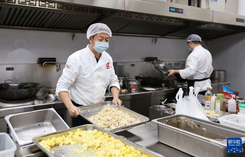 住民の暮らしを支える高齢者食堂　天津