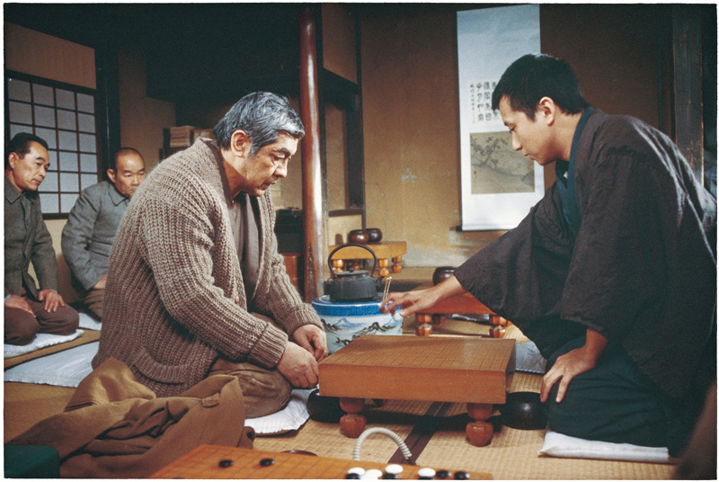 映画「未完の対局」のワンシーン。画像提供：日本徳間書店・北京電影制片廠